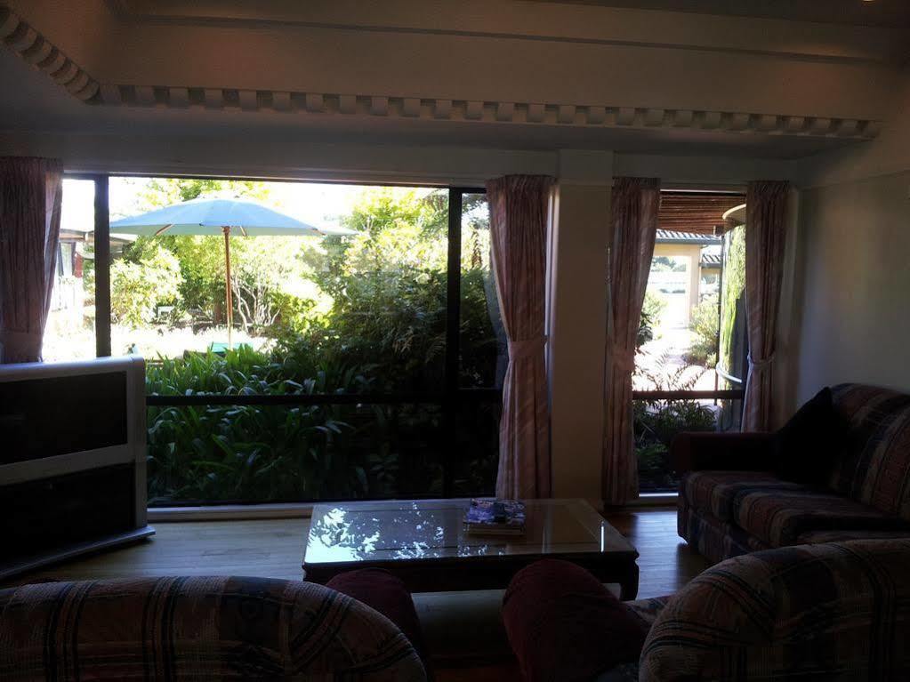 Aloha Lodge Beachside Accommodation Nelson Exterior photo