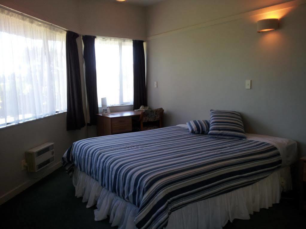 Aloha Lodge Beachside Accommodation Nelson Exterior photo